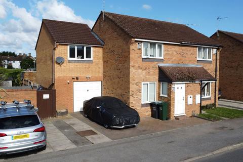 3 bedroom semi-detached house for sale, Springwell Avenue, Mill End, Rickmansworth, Hertfordshire