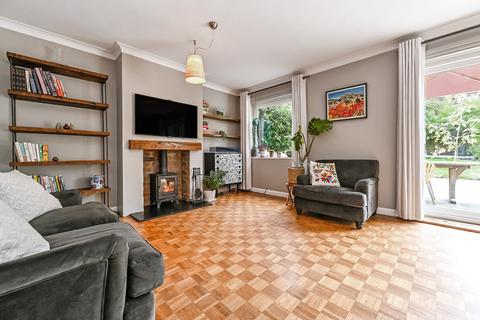 4 Chawton Close, Harestock, Winchester, SO22 6HY