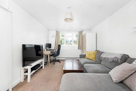 2 bedroom maisonette for sale, Knight's Hill, West Norwood, SE27