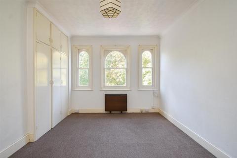 Studio for sale, Cornwallis Gardens, Hastings