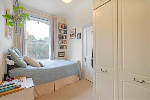 1 bedroom flat for sale, Christchurch Avenue, Brondesbury, NW6