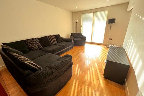 2 bedroom apartment to rent, Vantage Quays, 5 Brewer Street, Manchester