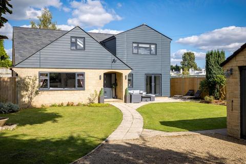 5 bedroom detached house for sale, Christchurch Road, Cheltenham