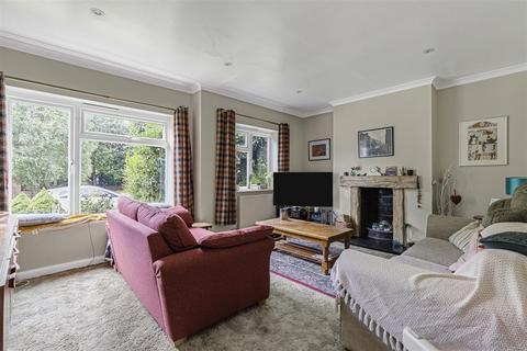 6 Emsons Close, Linton, Cambridge, CB21 4NB