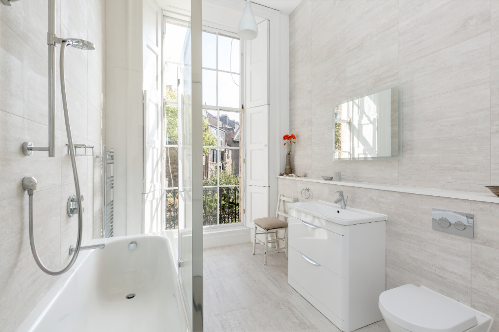 Main Bathroom