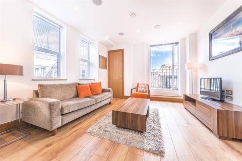 1 bedroom apartment to rent, Ludgate Broadway, London EC4V