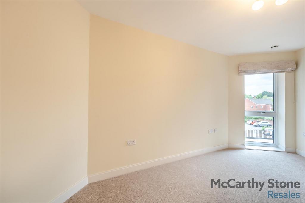 8648832-interior13.jpg