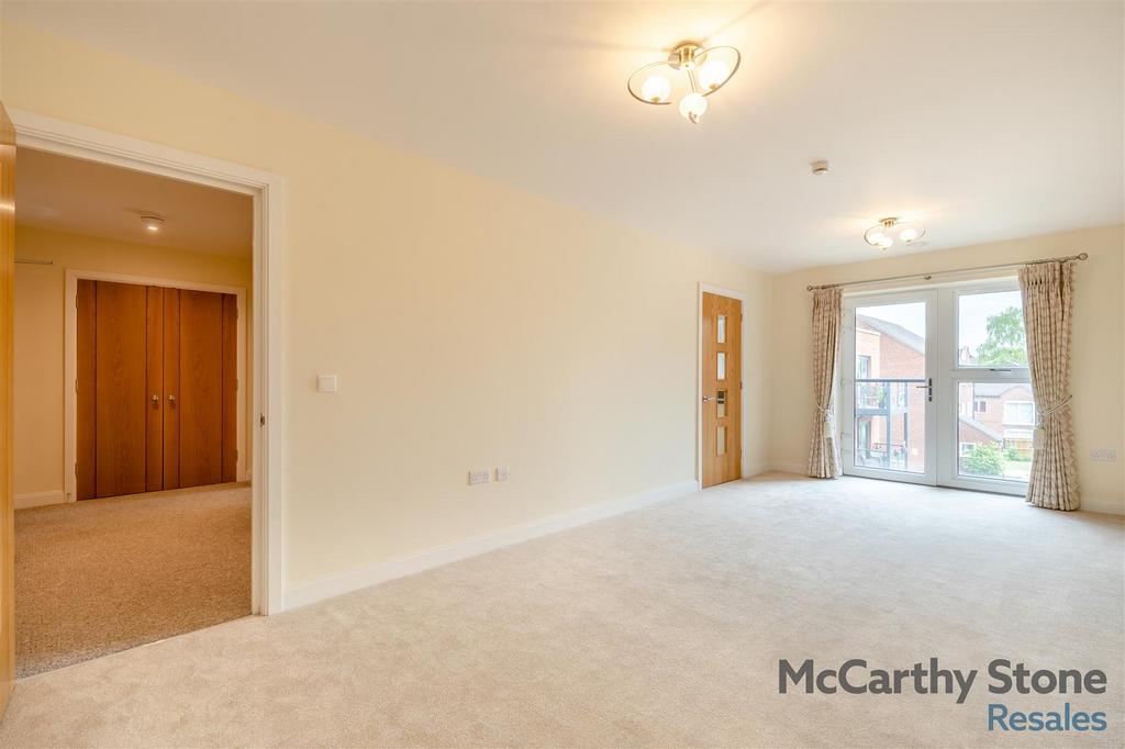 8648832-interior26.jpg