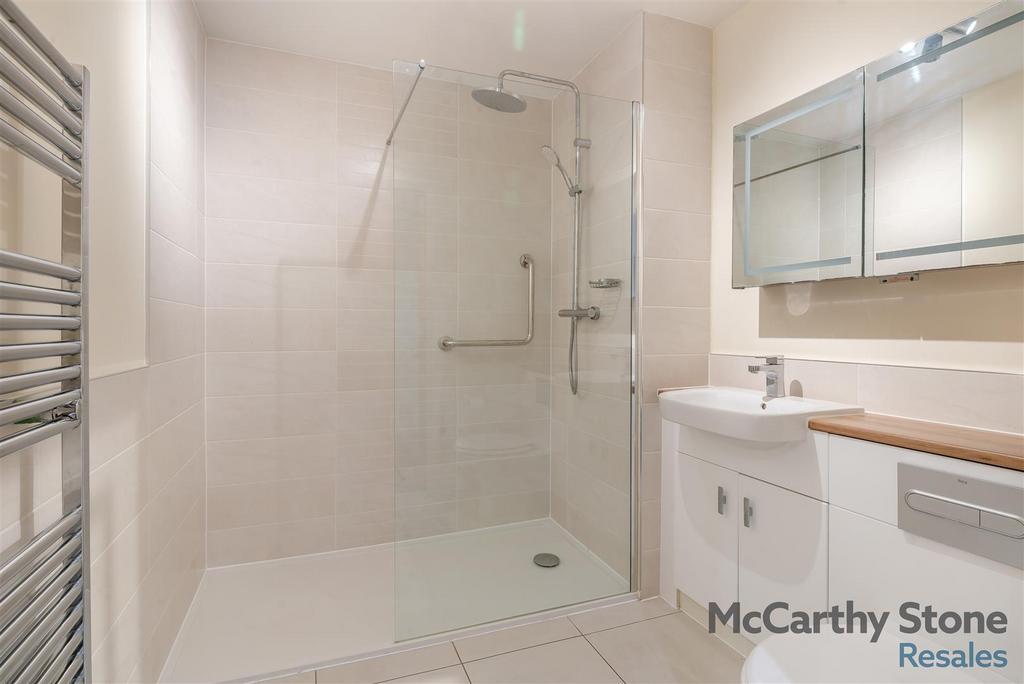 8648832-interior22.jpg