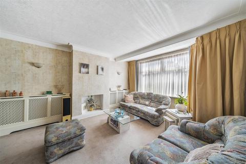 3 bedroom semi-detached house for sale, Highview Gardens, Edgware