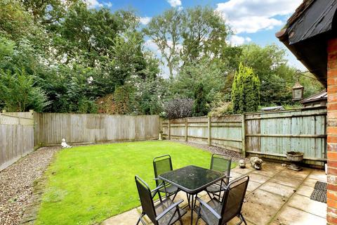 undefined, Hubert Day Close, Beaconsfield, Buckinghamshire, HP9