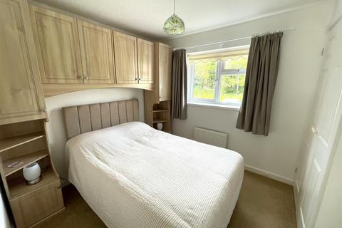 4 Dol Helyg, Pembrey, Burry Port, SA16 0EH