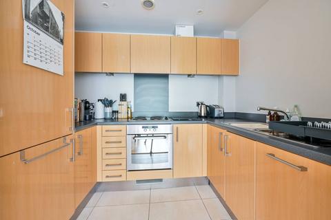 1 bedroom flat for sale, Battersea Park Road, Nine Elms, London, SW8