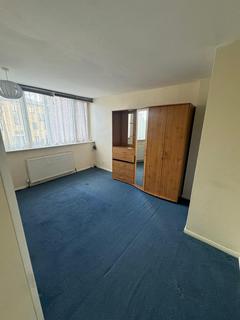 3 bedroom end of terrace house for sale, Carr Street, E14