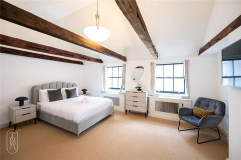 3 bedroom terraced house for sale, New Street, London, EC2M