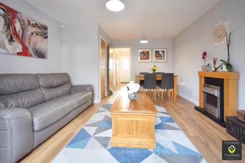 15 Acorn Way, Hardwicke, Gloucester, GL2 4AY