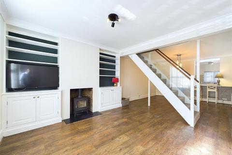 2 bedroom house to rent, School Road, East Molesey