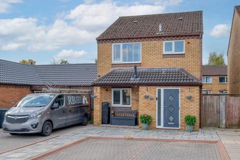 3 bedroom semi-detached house for sale, Sanders Close, Batchley, Redditch B97 6SB