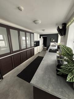 8 bedroom terraced house to rent, Plymouth PL4