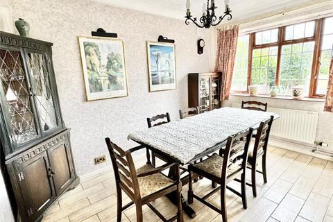 4 Blake Hill Crescent, Poole, BH14 8QR