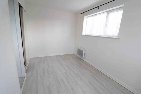22 Ffordd Y Mynydd, Birchgrove, Swansea, SA7 9QG