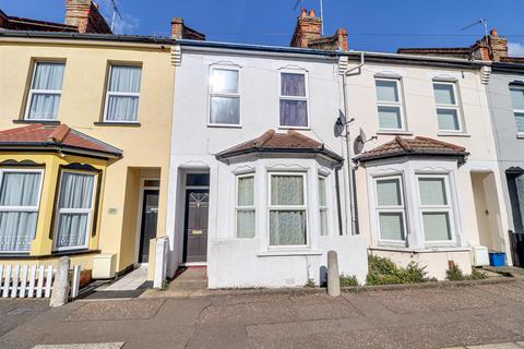 3 bedroom terraced house for sale, Fairfax Drive, Westcliff-On-Sea SS0