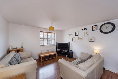 2 bedroom apartment to rent, Whitefriars Wharf, Tonbridge