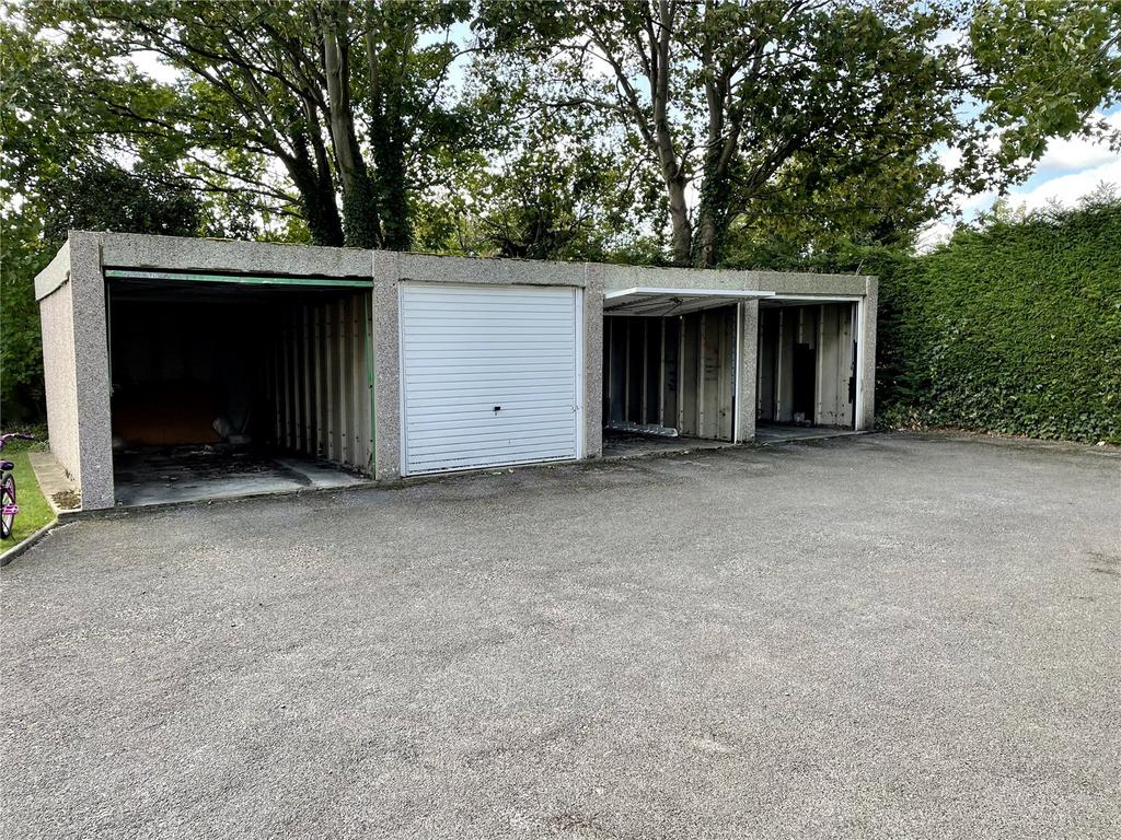 Garage (White Door)