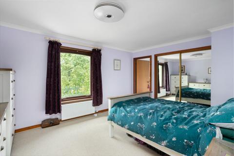 3 Ruthven Water, Aberuthven, Auchterarder, PH3 1JD