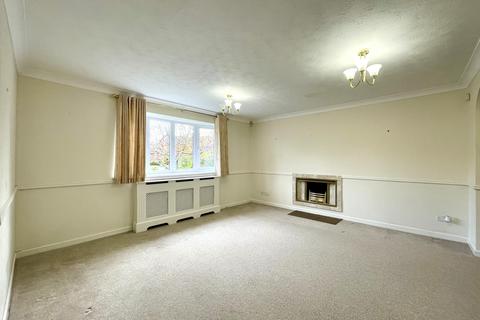 3 bedroom bungalow for sale, Gleneagles Drive, Preston PR2