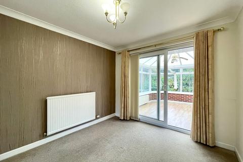 3 bedroom bungalow for sale, Gleneagles Drive, Preston PR2