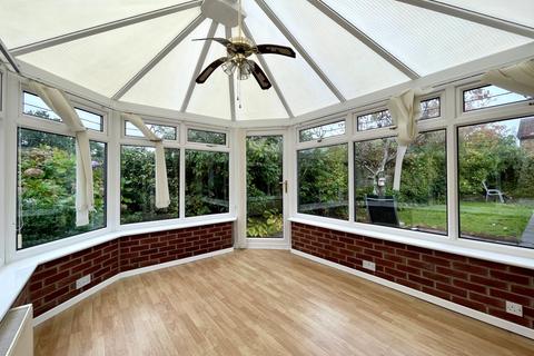 3 bedroom bungalow for sale, Gleneagles Drive, Preston PR2