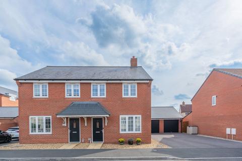 3 bedroom semi-detached house for sale, Pheasant Row, Yatton