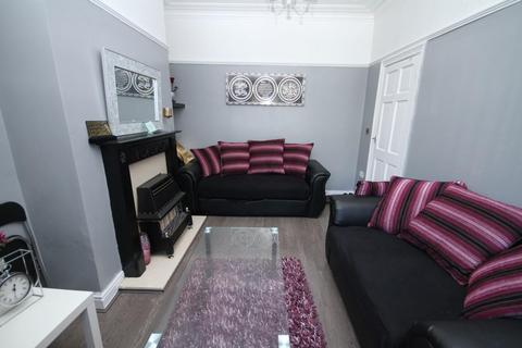 4 bedroom end of terrace house for sale, Cliffe Road, Undercliffe, Bradford