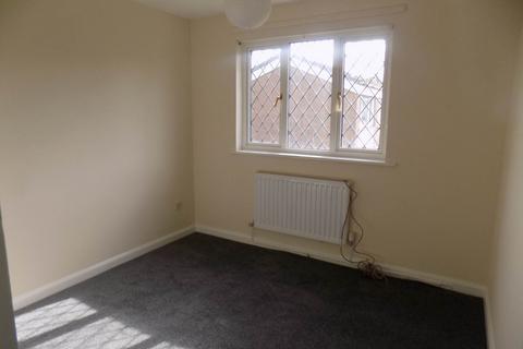 3 bedroom semi-detached house to rent, Riverside Park, Queensferry, CH5 2JT.