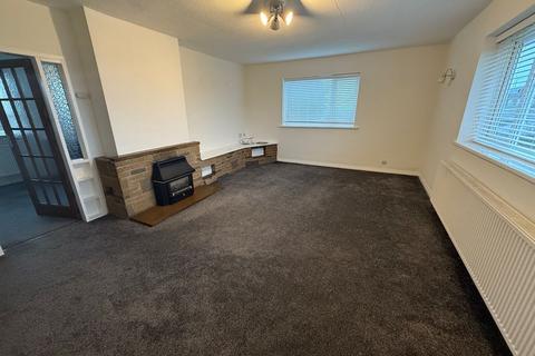 3 bedroom detached bungalow to rent, Halifax Road, Denholme BD13