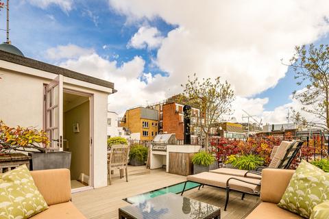 undefined, Shepherd Street, London, W1J