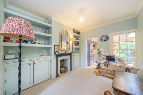 2 bedroom terraced house for sale, Lillieshall Road, London SW4