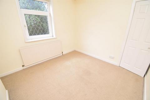 2 bedroom cottage to rent, Fox Lane, Durkar WF4