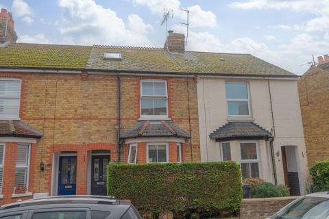 3 bedroom terraced house for sale, Crescent Road, Birchington, CT7