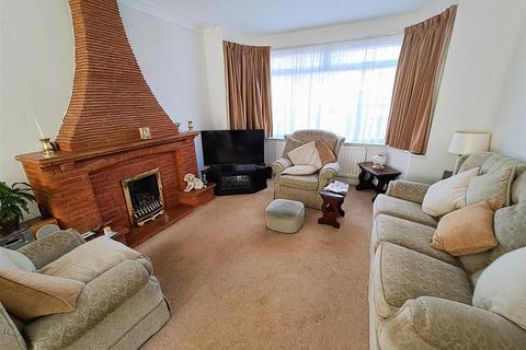 2 bedroom semi-detached house for sale, Parkdale Road, Sheldon, Birmingham