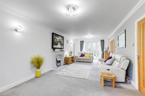 4 bedroom detached house for sale, Norfolk Park, Arnold NG5