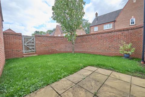 3 bedroom detached house for sale, Greyhound Croft, Hinckley