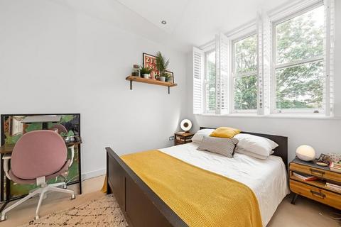 1 bedroom apartment for sale, Oglander Road East Dulwich