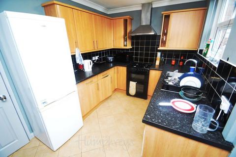 4 bedroom house to rent, Elvet Crescent, Durham, DH1