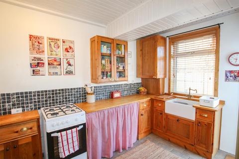 20 Halfway Street, West Kilbride, KA23 9EQ