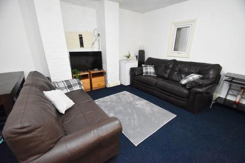 6 bedroom flat to rent, The Avenue, Durham, DH1