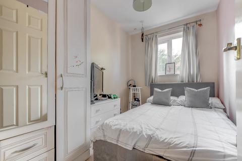 25 High Trees Close, Redditch, B98 7XJ