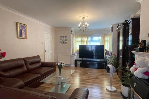 36 Leander Drive, Gravesend, DA12 4NE