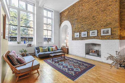 Flat 1, 16 Chelmer Road, London, E9 6AF